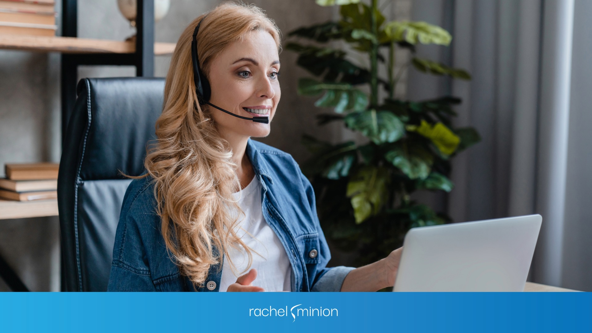 Woman working on Marketing and Sales Alignment.